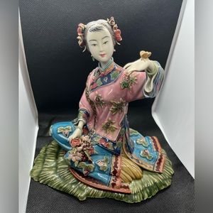 Ceramic Porcelain pottery Handmade Belle Women Lady Flower Figurine Butterfly